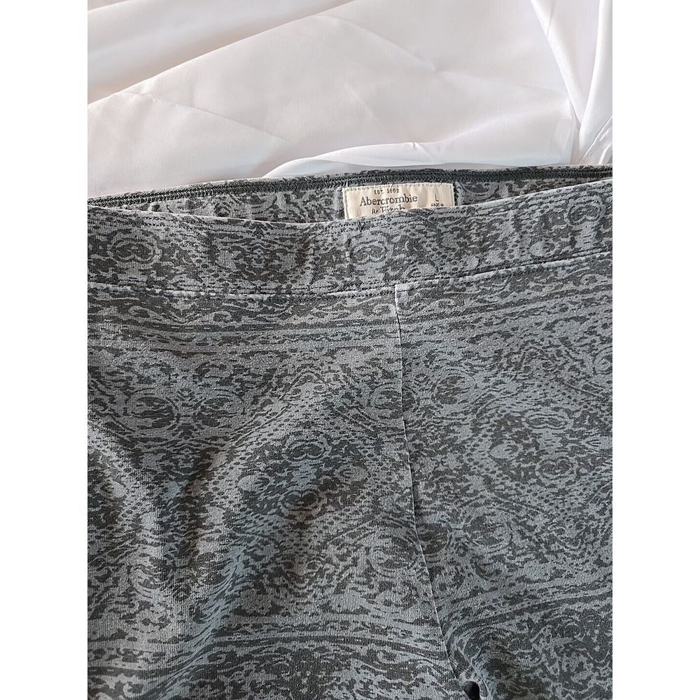 Abercrombie & Fitch leggings grey  size‎ L - Picture 2 of 9